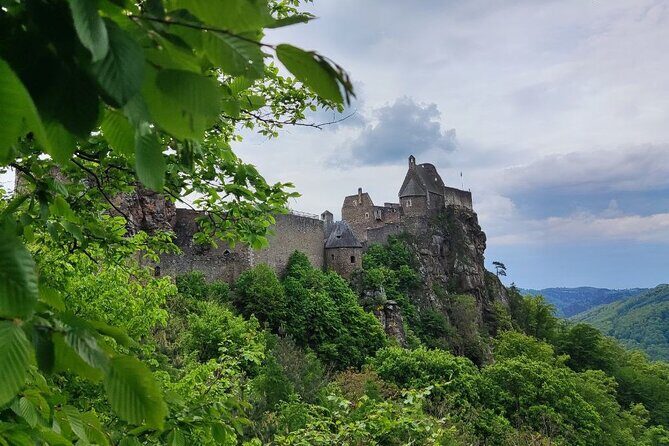 3 Castles & Wine Private Tour in Wachau Valley (incl. Melk Abbey) - The quiet drive through Lower Austria before Dürnstein