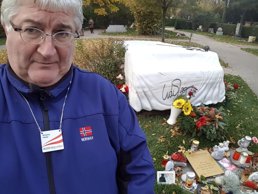 3-Hour Walking Tour of Vienna Central Cemetery - The “wow” factor: ornate graves, sculptures, and real stories