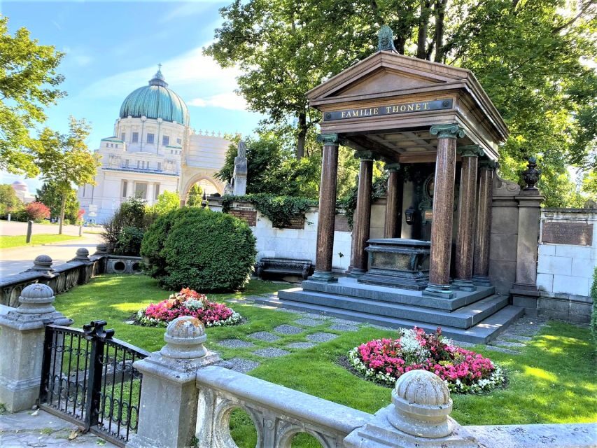 3-Hour Walking Tour of Vienna Central Cemetery - The guide experience: what Wolfgang’s style tells you to expect