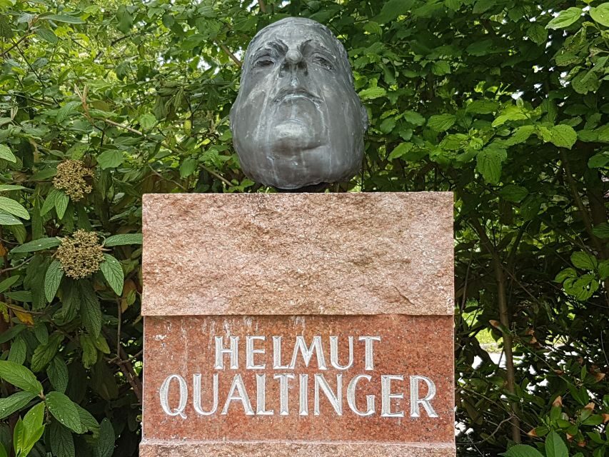 3-Hour Walking Tour of Vienna Central Cemetery - How the 3-hour walk actually works on the ground