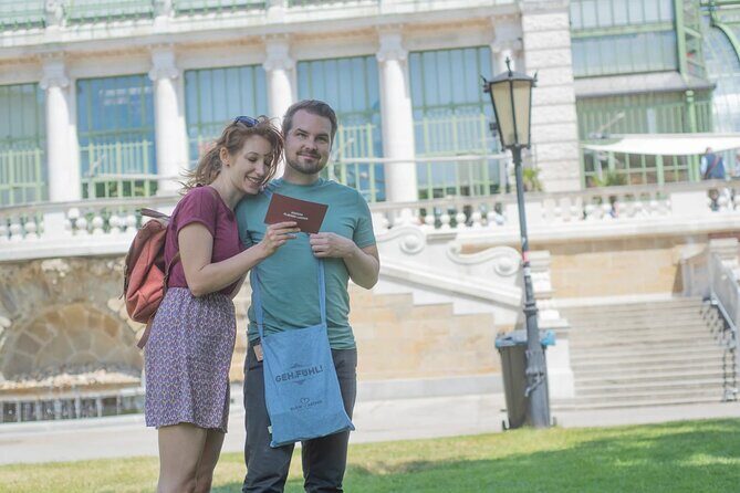 A box for a romantic walk in the city center of Vienna - Why the tasks matter: a date you can control