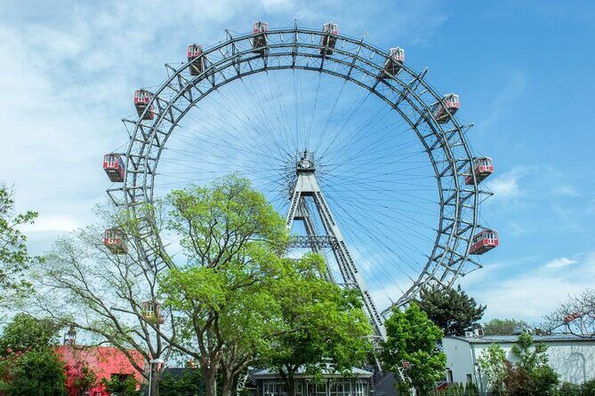 Best of Vienna Pass: Schönbrunn, Belvedere, Big Bus & Cruise - Riesenrad in the Prater: a fast win for views