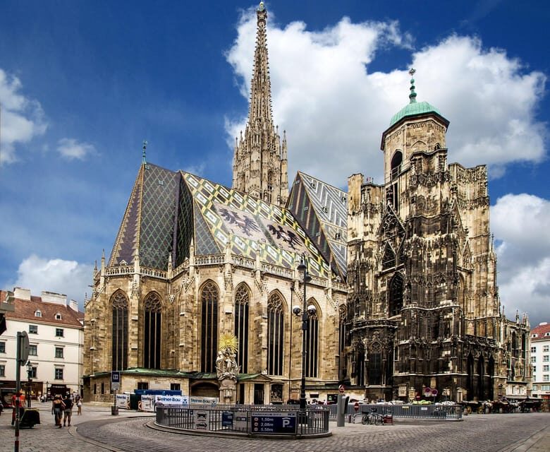 Best of Vienna: Private Walking Tour with a Local - Hofburg Palace area: seeing imperial traces without the heavy ticket plan