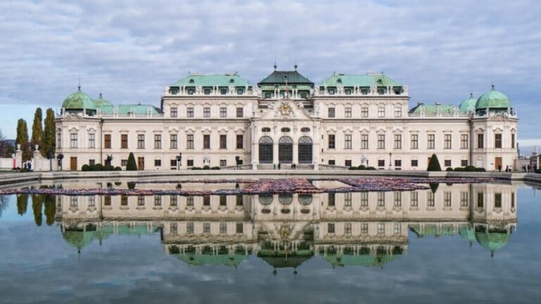 Best of Vienna: Private Walking Tour with a Local - Down the Graben: street life with less “tour bus” stress