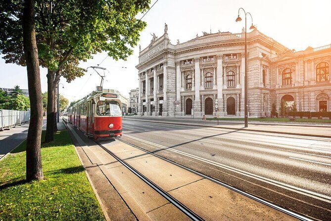 Best of Vienna Tour in TUK TUK! - Vienna in an hour: what this private TUK TUK does best