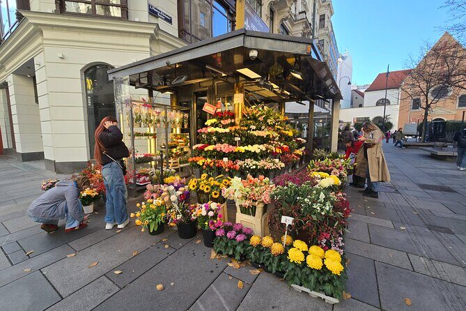 Christmas Markets & Shopping in Vienna - Café Central: Bringing Home Vienna’s Sweet and Snackable Gifts