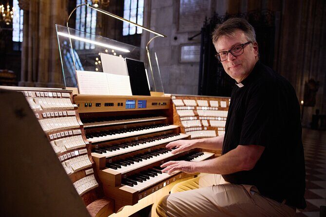 Concert at Vienna's St. Stephen's Cathedral - Your Seat in St. Stephen’s: Assigned Categories, Visibility, and Sound