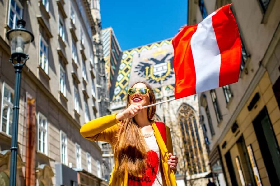 Discover 10 Things To Do in Vienna - Ultimate Walking Tour - Italian Commentary and the Guide Factor (Steve, Paul, Mirko)