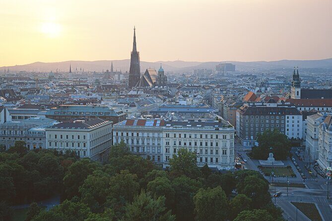 Exclusive Vienna Old Town Highlights Walking Tour (max. 6 persons) - The Hofburg: Habsburg anecdotes you can carry into your next day