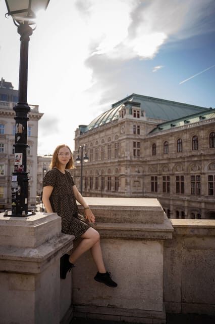 Exclusive Vienna Photography Session and City tour - A Vienna photo session that actually saves your time