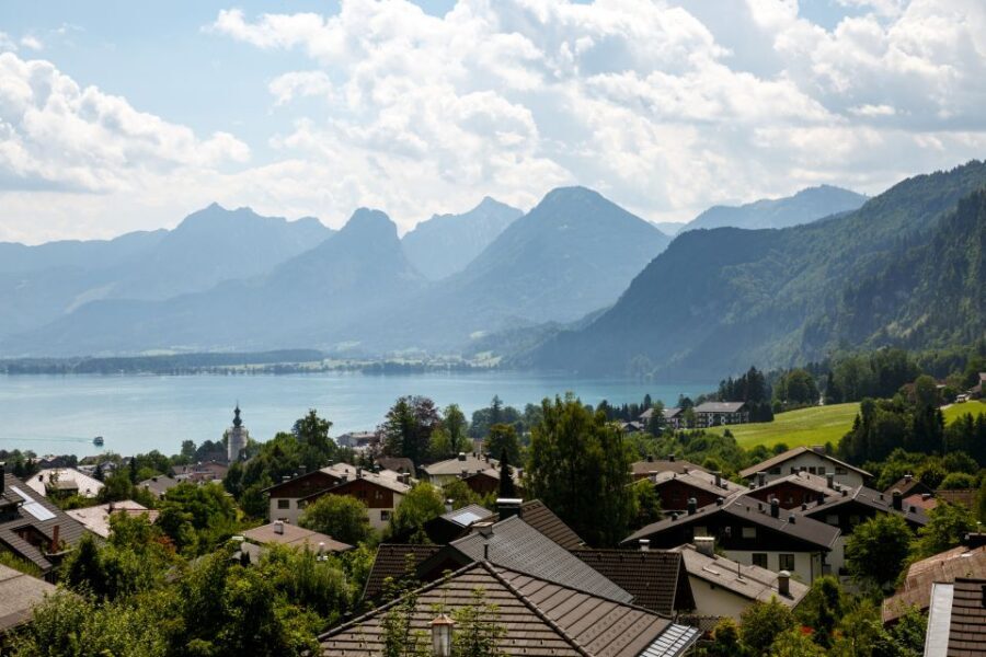 From Vienna: Guided Day Trip to Salzburg - Guide style matters: why the narration makes this tour work