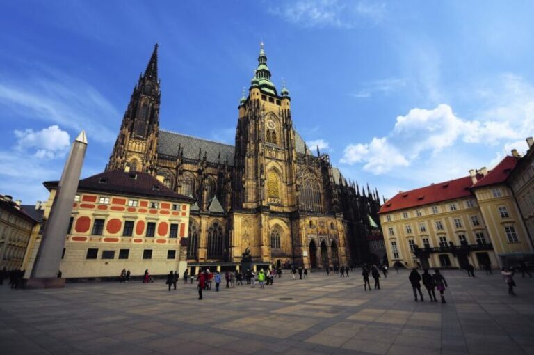 Full-Day Private Trip from Vienna to Prague - Pickup, Car Type, and What Private Transportation Means Here