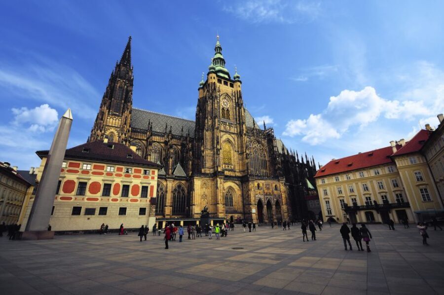 Full-Day Private Trip from Vienna to Prague - Pickup, Car Type, and What Private Transportation Means Here