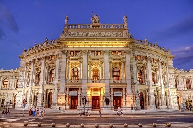 Fun & mobile scavenger hunt through Vienna - Price and value: $31.12 for 2.5 hours of city clues