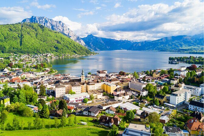 Guided Day Trip to Hallstatt with a local from Vienna - Traunkirchen stop: a lakeside breather before the big day