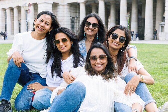 Guided Photoshoot Experience in Wien - Hofburg and the Graben–Kohlmarkt stretch: a photo mix of power and people-watching