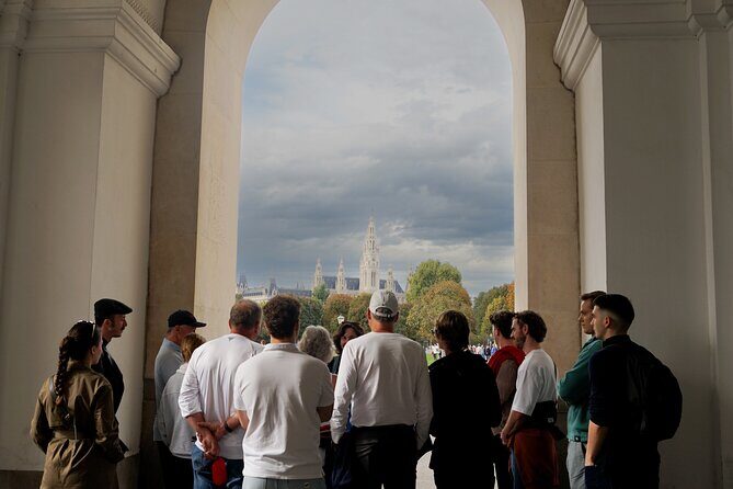 Guided Walking Tour of Vienna City Center Highlights - Heldenplatz: power, statues, and the Hofburg’s world