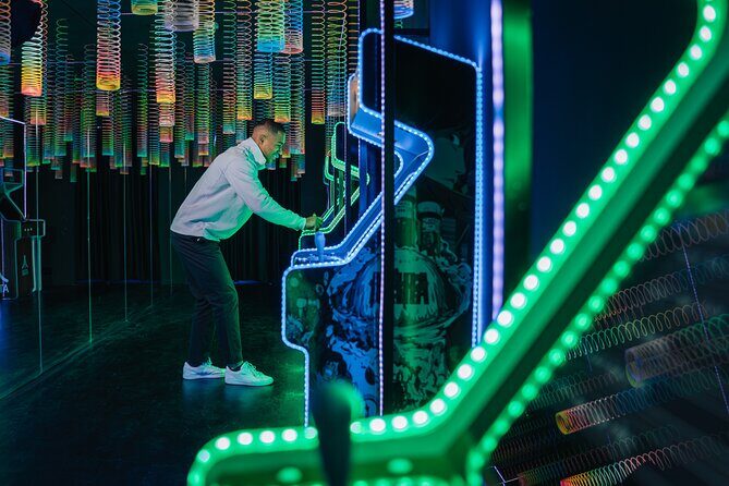 Ikono Vienna an Immersive Experience - Getting In Without Headaches: Mobile Ticket, English, and Easy Access