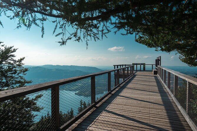 Immersive Private Tour: Hallstatt After the Crowds & Treetop Path - Gmunden: Austrian Riviera Calm by the Lake