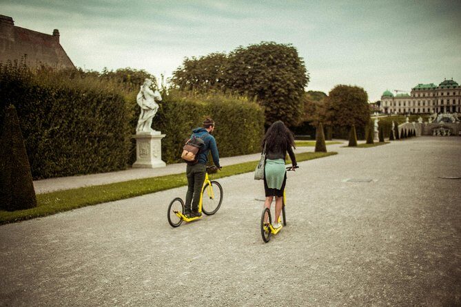 Kick-Bike Small-Group Tour Through Vienna with Locals - Komische Kunste im MQ: the museums quarter square and its landmarks