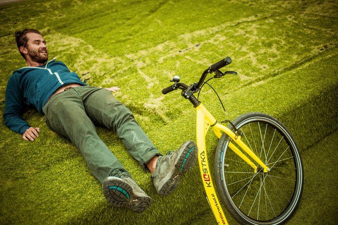 Kick-Bike Small-Group Tour Through Vienna with Locals - The park break: where the ride turns into a breather