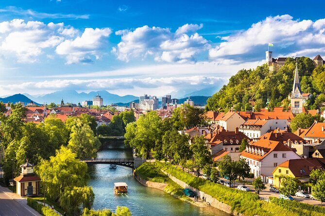 Ljubljana and Lake Bled private day tour from Vienna - Price and value: what $589.98 buys you (and what it doesn’t)