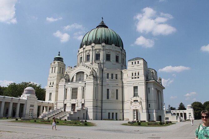 Mobile puzzle rally tour at the Vienna Central Cemetery - Zentralfriedhof Feels Like a City—And the Game Teaches You Why