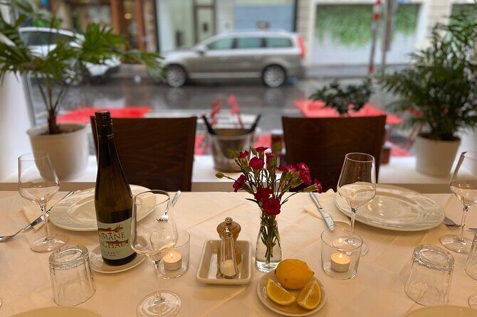 Nabiel's Vienna Cooking Class - Drinks and Food Talk: Why the Home Setting Changes Everything