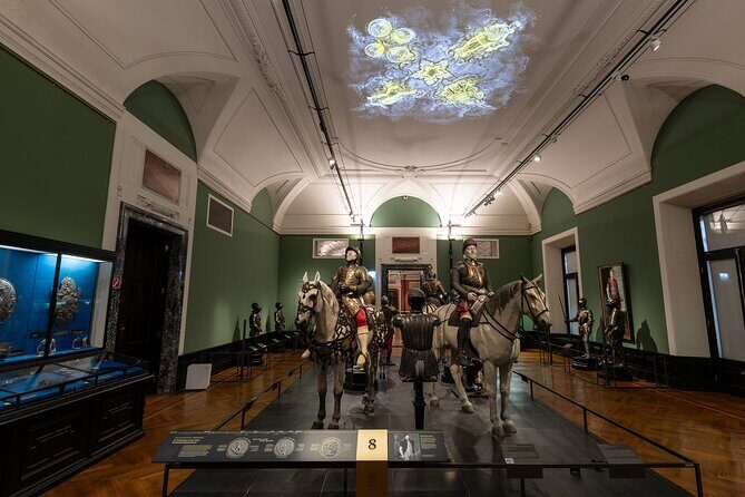 New Hofburg Palace Tour House of Habsburg - Small-group size: why up to 15 people matters