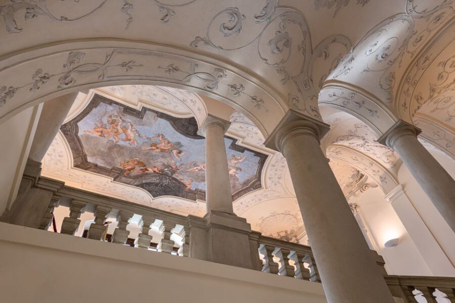Palais Lobkowitz Audio Guide Tour - Klimt’s Nuda Veritas: meaning and symbolism with your own pace