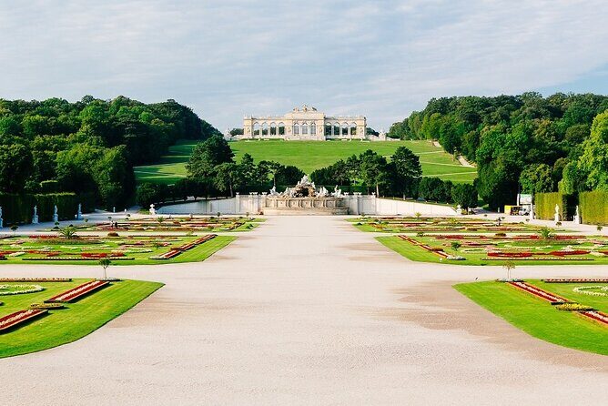 Panoramabahn Schoenbrunn - Should you book the Panoramabahn Schönbrunn?