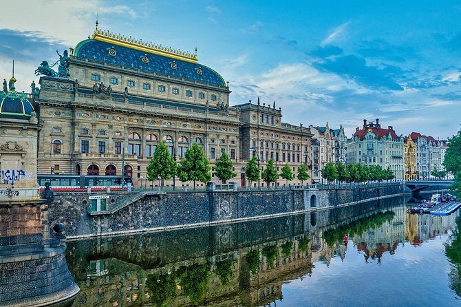 Prague private day tour from Vienna ( local guide ) - Price and What You’re Really Paying For