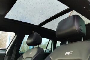 Private Airport and City Transfer in Panoramic Roof Station Wagon - Panoramic roof station wagon and what you’ll get on board