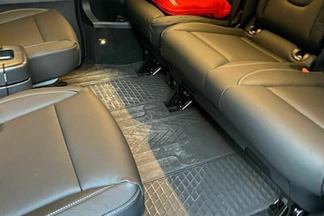Private airport transfer in Vienna for up to 8 people in minibus - What the Drive Feels Like: Comfort, WiFi, and Useful Tips