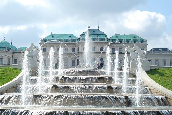 Private Belvedere Palace and Museum Tour - Should you book? My take on whether it’s worth it
