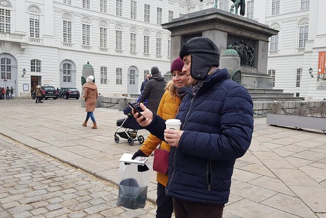 Private City Discovery walk - Historical Treasure hunt - Price and value: $34.84 per person for 3 hours of city sleuthing