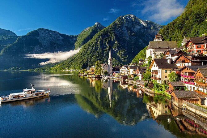 Private Full Day Trip to Hallstatt ,Salzburg and Melk from Vienna - Melk Abbey over the Danube: a Baroque stop that’s easy to love