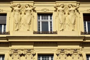 Private Klimt & Vienna Art Walk — From Baroque to Secession - Decoding three levels of garden design at Belvedere