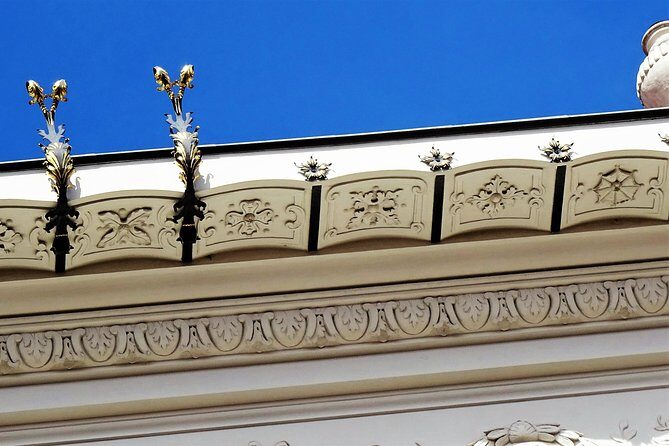 Private Klimt & Vienna Art Walk — From Baroque to Secession - Karlsplatz’s Otto Wagner metro station: Art Nouveau in your line of sight