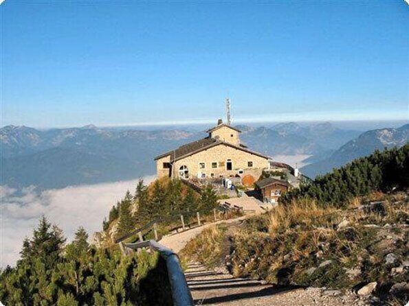 Private Memorial Tour from Vienna to Mauthausen & Eagle's Nest - Key highlights