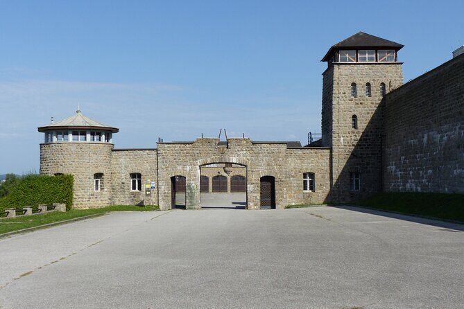 Private Memorial Tour from Vienna to Mauthausen & Eagle's Nest - Private Door-to-Door Comfort: Vienna Pickup, Driver, and Timing