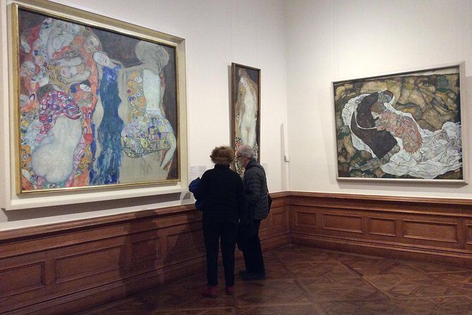 Private Themed Tour of the Belvedere with an Art Historian: "The Kiss" by Gustav Klimt: how it became the Symbol of the Viennese Art - Meeting point at the Upper Belvedere: do this right