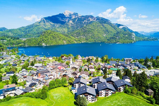 Private tour of Melk, Hallstatt and Salzburg from Vienna - Planning tips to protect your day (especially in winter and rain)