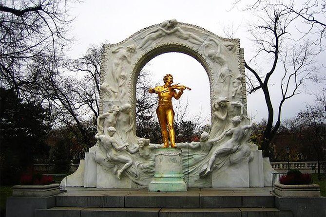 Private Vienna Art Nouveau Walking Tour - Naschmarkt and two Wagner apartment houses: Majolikahaus and Zacherlhaus