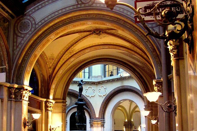 Private Vienna Evening Walk — Orientation for Your First Night - Stop 1: Rathausplatz and the city’s festival stage