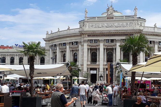 Private Vienna Highlights History Walk — WWII and Post War Vienna - Burggarten and the Academy Fine-Arts Thread to 1938