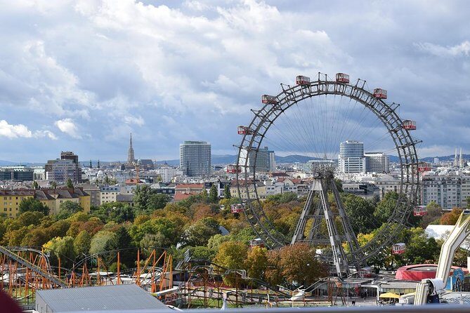 Private Vienna Historical Landmarks Tour - How the 4-hour format works (and why the 20 minutes per stop matters)