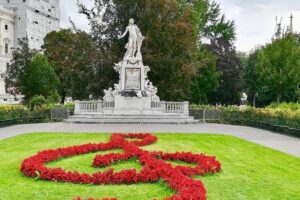 Private Vienna Music Tour - The 2.5-hour flow: meeting, walking, and where you end