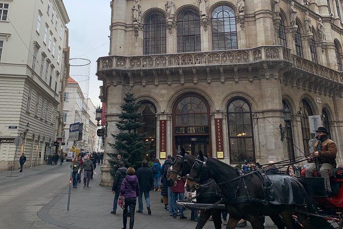 Private World War II Walking Tour in Vienna - Karl Lueger Monument: When City Pride Meets Political Reality