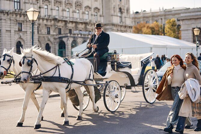 Professional Photographer in Vienna for your Vacations - Albertina: the refined stop that rounds out your photo story